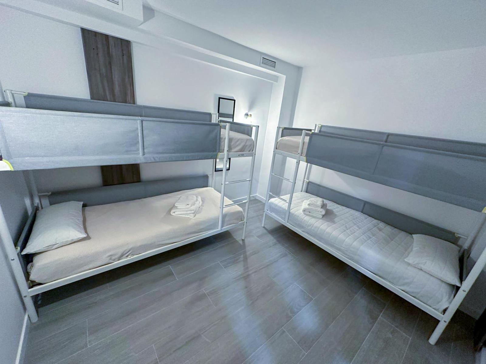 Zur Boutique Hostel Fuengirola Esterno foto