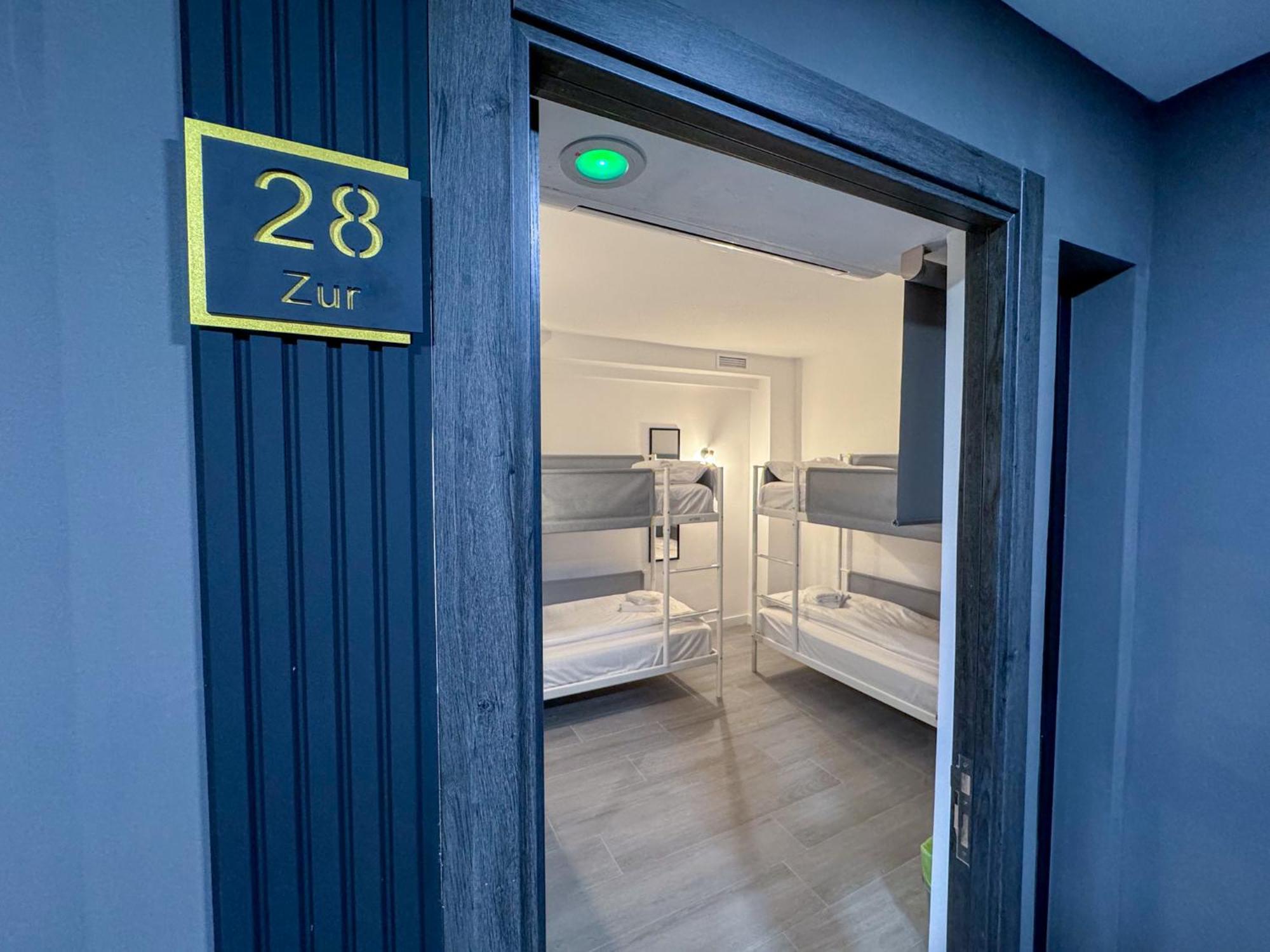Zur Boutique Hostel Fuengirola Esterno foto